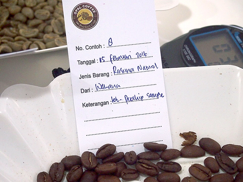 選んだ豆。複雑な甘みが魅力。